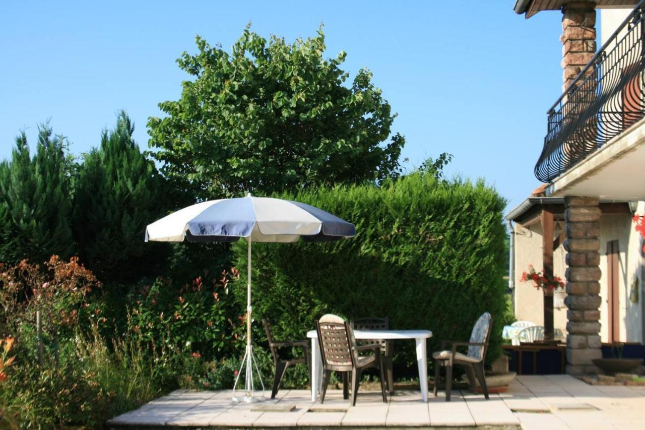 1 Bedroom House 20Min Walk To Centre In Tournus Esterno foto